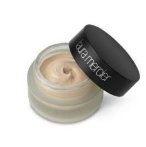 Laura Mercier Creme Smooth Foundation
